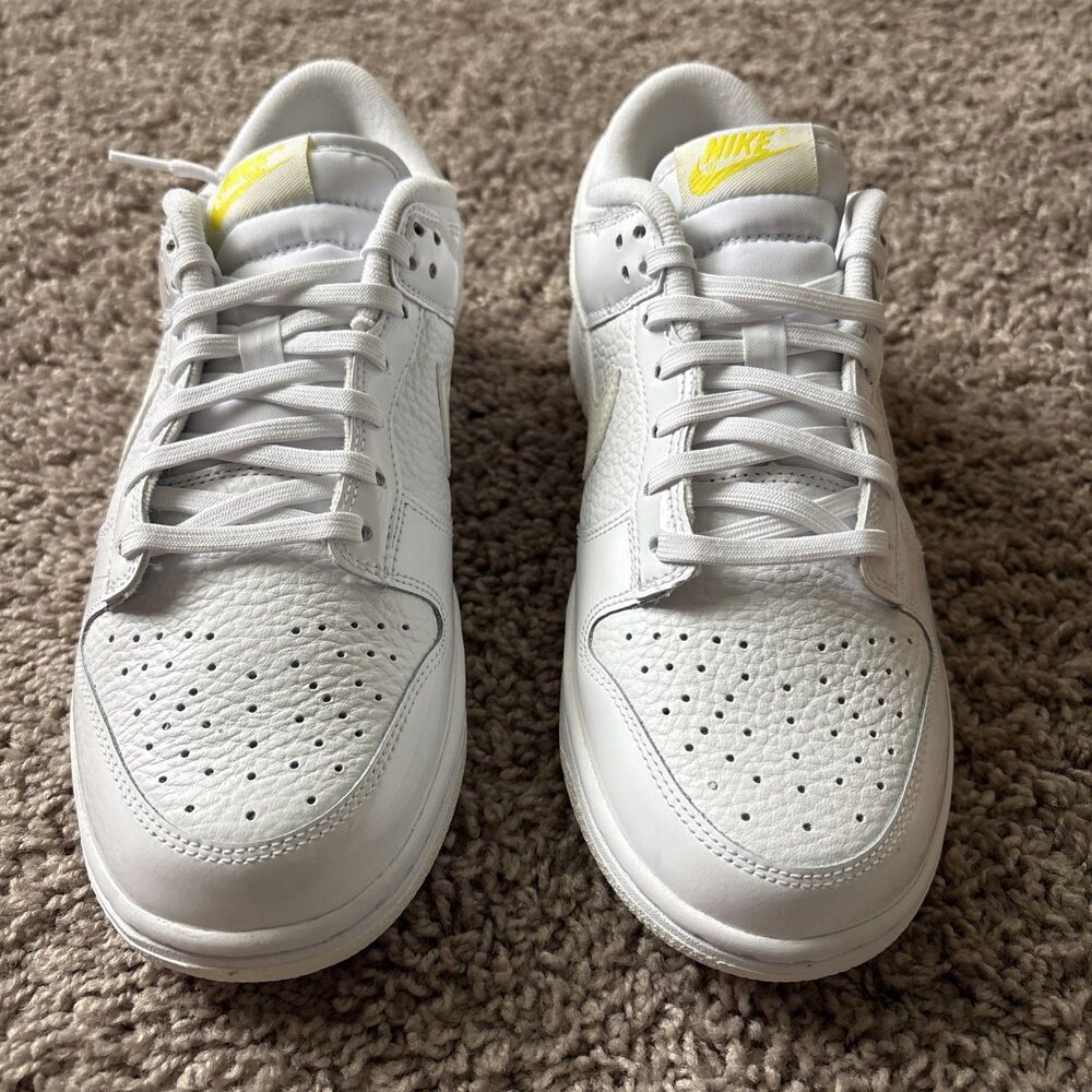 Nike Dunk Low 'Valentine's Day Yellow Heart' White FD0803-100 Women’s Size 8 New